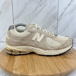 New Balance 2002R Mens Size 9.5 Calm Taupe Angora Suede Sneakers Shoes M2002RCC